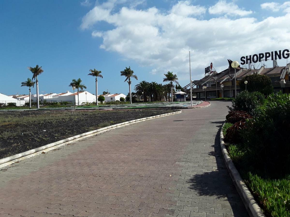 Pool & Wifi Free Shared Flat Private Room By Ocean Park Maspalomas  Exterior photo